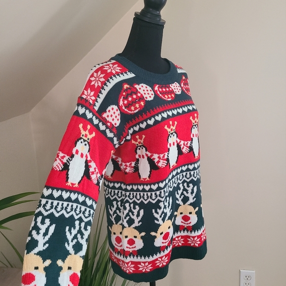 🐧Penguin & Reindeer "Ugly Sweater" Holiday Sweater Size Medium - Picture 3 of 6